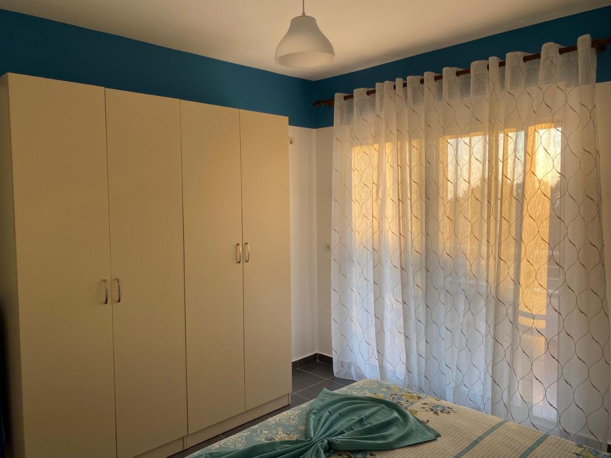 Bellavista Qerret Apartment 1 Golem  Kültér fotó