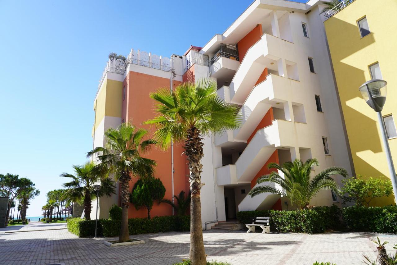 Bellavista Qerret Apartment 1 Golem  Kültér fotó